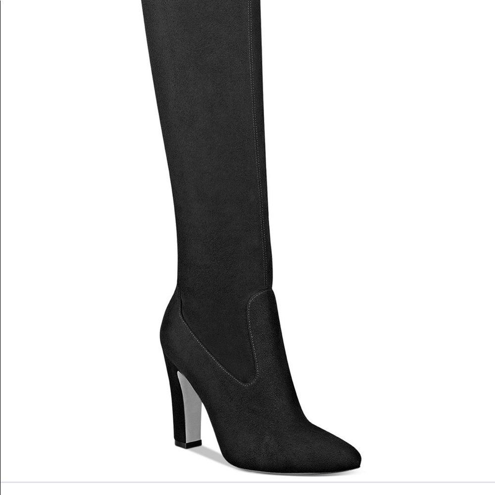Ivanka Trump black boots
